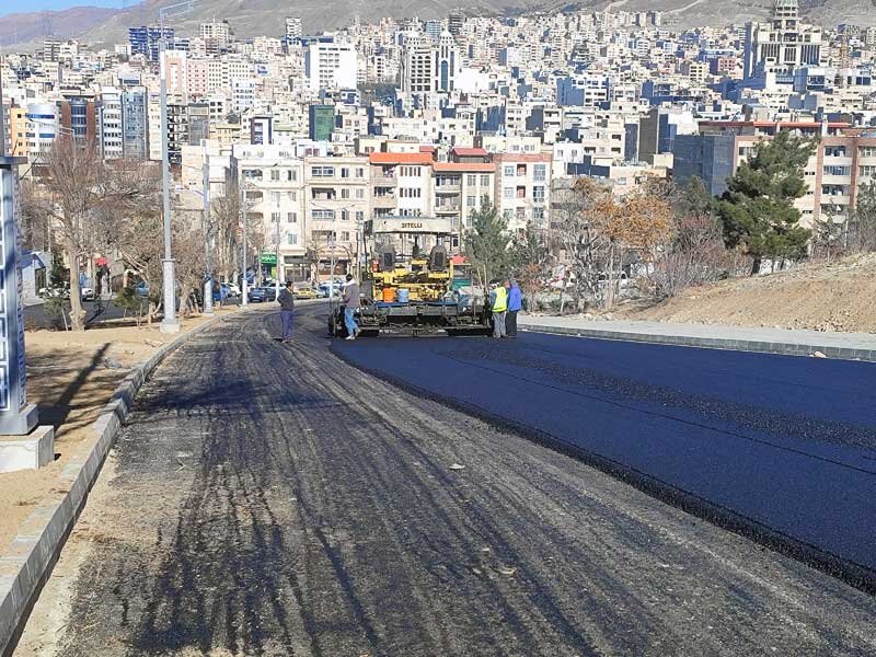 روکش مکانیزه آسفالت رینگ ۳۰ متری اسلامآباد انجام شد