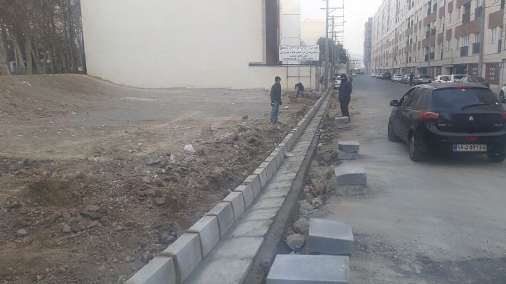 پیشرفت ۹۰ درصدی جدولگذاری و زیرسازی آسفالت در پروژه ماهان پارک