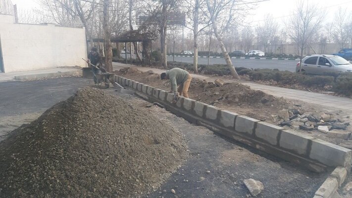 پیشرفت ۹۰ درصدی جدولگذاری و زیرسازی آسفالت در پروژه ماهان پارک